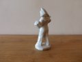 Порцеланова фигура "Момче с хармоника" 1970 г статуетка, снимка 3