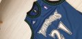 Adidas NBA  Timberwolves GARNETT # 21 Mens Size М ОРИГИНАЛ! МЪЖКИ ПОТНИК!!, снимка 1 - Спортни дрехи, екипи - 37603641