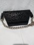 MADE in ITALY - малка черна дамска чантичка лачена естествена кожа, снимка 1 - Чанти - 35413388