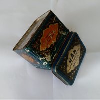 Стара соц кутия от Грузински чай, снимка 7 - Антикварни и старинни предмети - 32740075