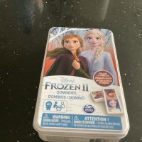 Домино Frozen в кутия метална с плочки с подложка, снимка 1 - Образователни игри - 43669933