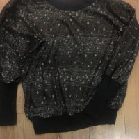 Дамска блуза, снимка 1 - Блузи с дълъг ръкав и пуловери - 43351588