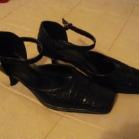 Дамски обувки от черен естествен лак, снимка 2 - Дамски елегантни обувки - 26471664
