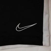 Nike DRI-FIT Shorts оригинални гащета ръст 158-170см Найк спорт шорти, снимка 3 - Спортни дрехи, екипи - 38138771