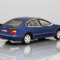 LEXUS GS300 - мащаб 1:43 на Cararama старото производство с отварящи се врати, снимка 2 - Колекции - 43953733