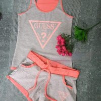 Дамски екип Guess , снимка 1 - Спортни екипи - 36964725