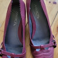 Нови вишневи обувки, снимка 1 - Дамски ежедневни обувки - 40225734