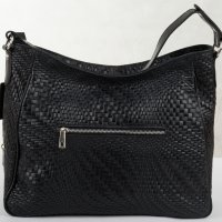 Кожена дамска черна чанта марка Keshia , снимка 2 - Чанти - 38437670