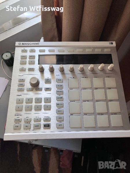 Native Instruments Maschine MK2, снимка 1