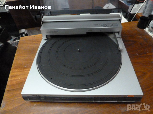 Грамофон Onkyo PL-33, снимка 1