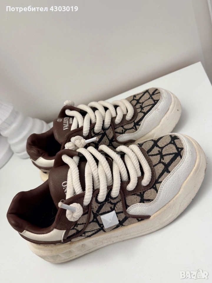 Маратонки Валентино номер 41, снимка 1