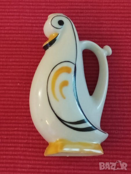 Порцеланово пате Изида. , снимка 1