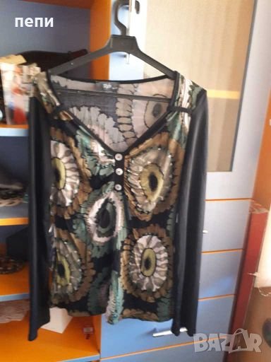 Дамска блузка, снимка 1