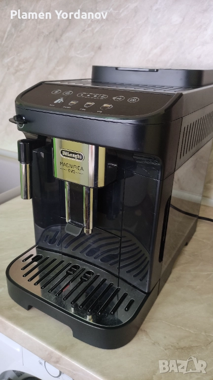 Delonghi кафеавтомат Magnifica Evo използван, снимка 1