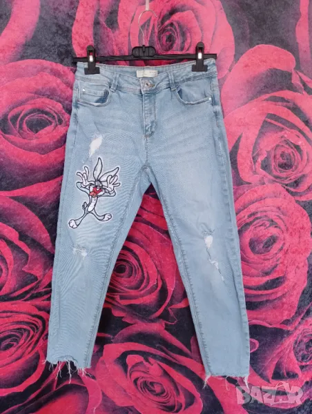 Светло сини Дамски дънки по тялото с апликация Бъгс Бъни С , снимка 1