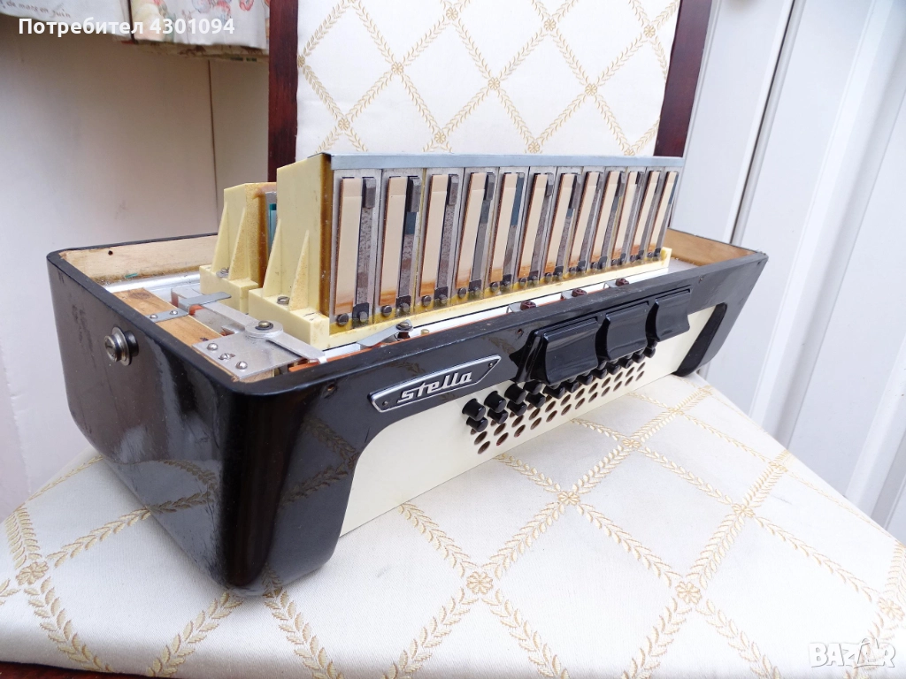Корпус (баси) с тарги за Акордеон Weltmeister Stella 60 баса, снимка 1