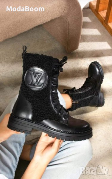 🔥НОВО🔥 Louis Vuitton дамски черни стилни боти🤩, снимка 1
