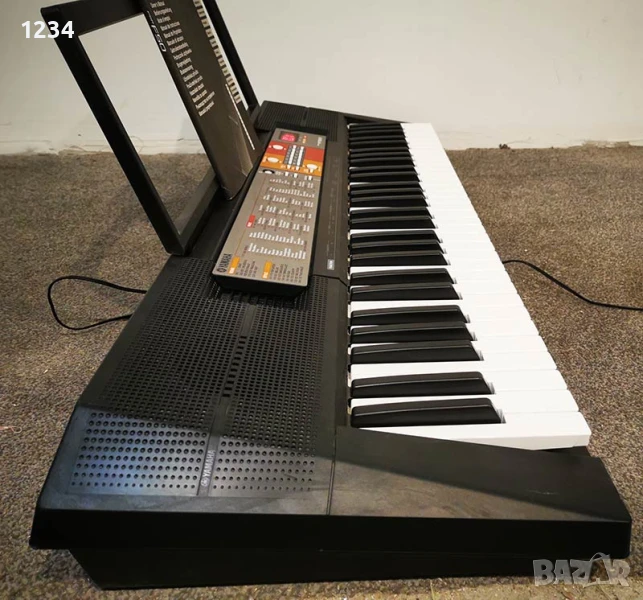 Синтезатор клавир YAMAHA PSR-F50 пиано с 5 октави, снимка 1
