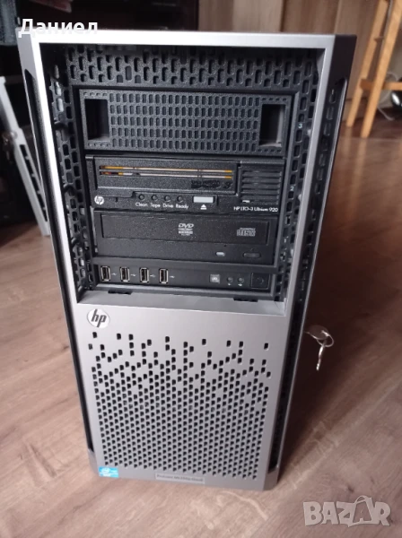 Сървър HP ProLiant ML350p Gen8, снимка 1