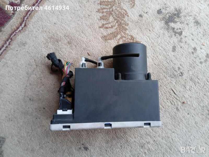 Вакуум помпа за централно заключване за Ауди А4 2.5TDI 150к.с 1998г, снимка 1