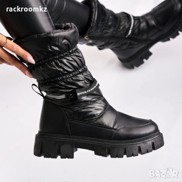 Модни дамски апрески в черен цвят от непромукаем материал с топъл каракул във вътрешността, снимка 1