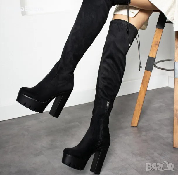 Велурени дамски чизми на ток , снимка 1