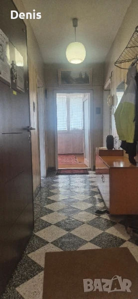 продава се апартамент много стаен , снимка 1