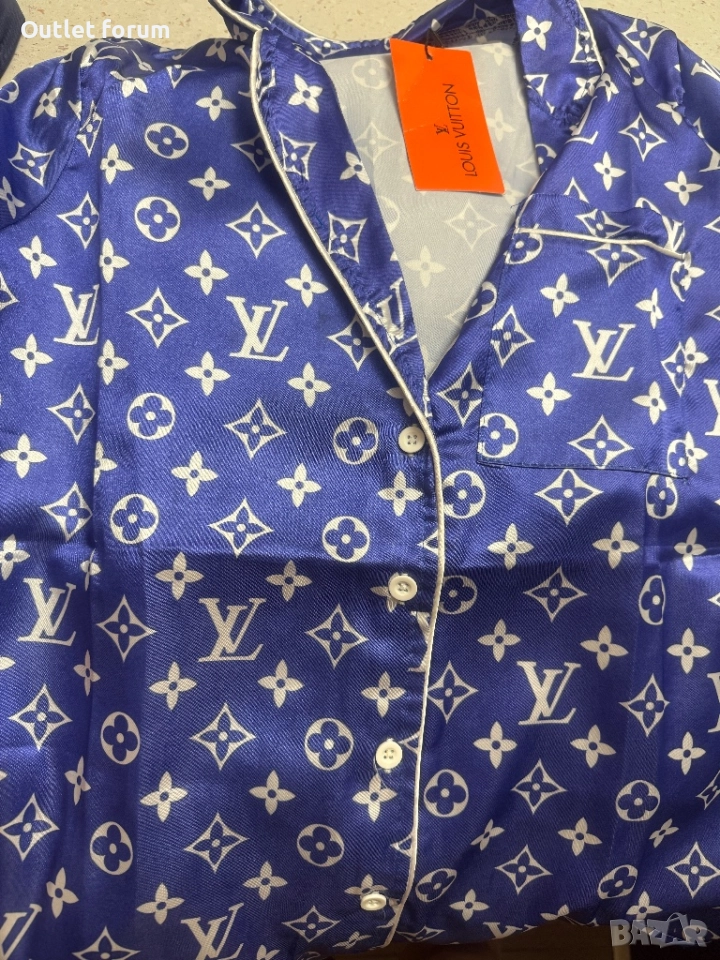 Дамска пижама Louis Vuitton сатен, снимка 1