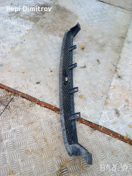 Решетка преден капак Ford Escort VII Estate (01.1995 - 02.1999), снимка 1