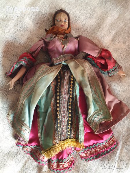 Стара колекционерска парцалена кукла от началото на миналия век, снимка 1