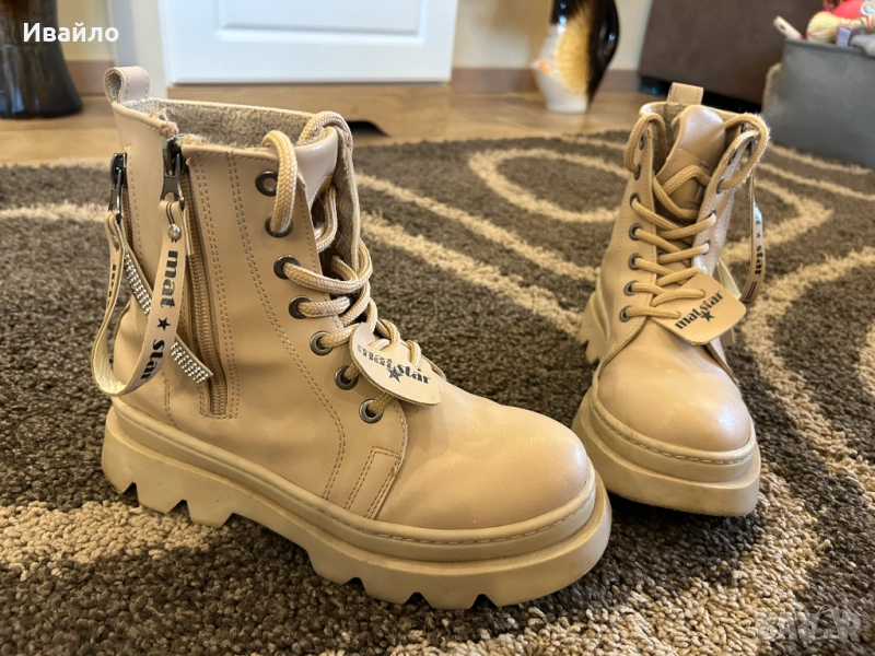 Детски момичешки зимни обувки-боти 35 номер, снимка 1