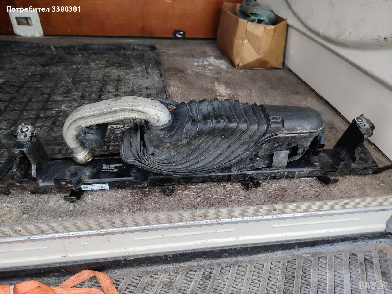 теглич BMW G11/12, снимка 1