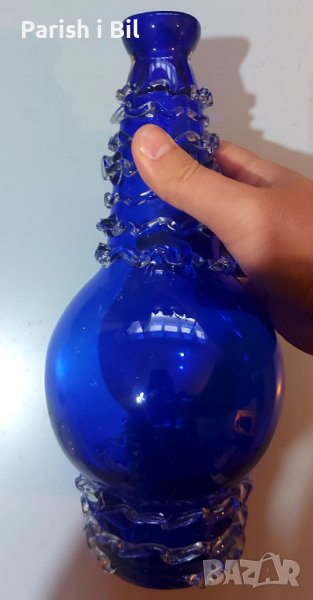 Синя стъклена ваза, снимка 1