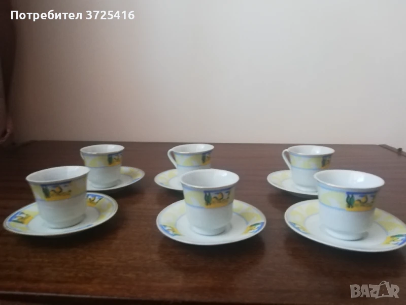 Сервиз за кафе, порцеланов 6 броя чаши и чинийки, общо за 5,00 лева, снимка 1