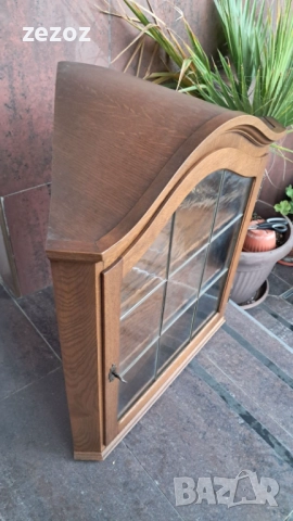 Ъглова стенна витрина масив, снимка 5 - Секции и витрини - 51959201