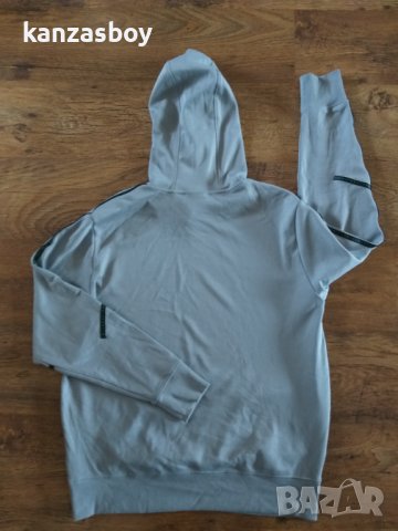 hugo boss denry hoodie - страхотно мъжко горнище КАТО НОВО, снимка 13 - Спортни дрехи, екипи - 39700708