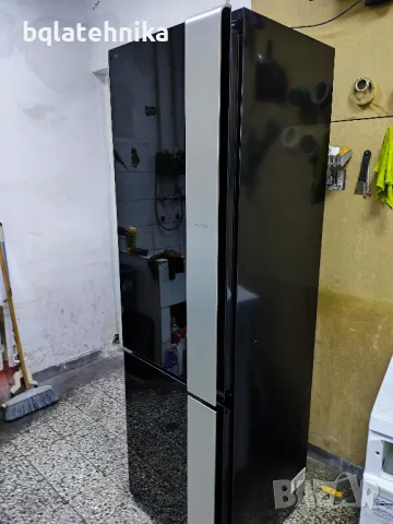 черен хладилник с отделен фризер , снимка 12 - Хладилници - 49936385