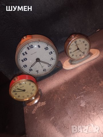 Стари Ретро Руски Часовници Будилници, снимка 5 - Колекции - 36620054