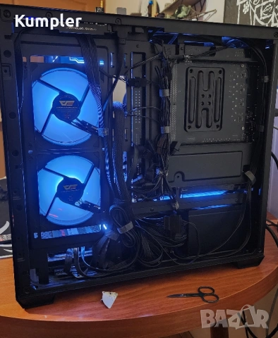 Мощен гейминг компютър Ryzen 5 5600 / RX 6600 XT + пълен комплект, снимка 7 - Геймърски - 53056249