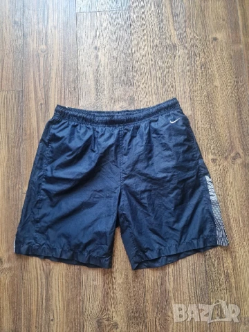 Страхотни мъжки шорти NIKE,размер  L / XL 