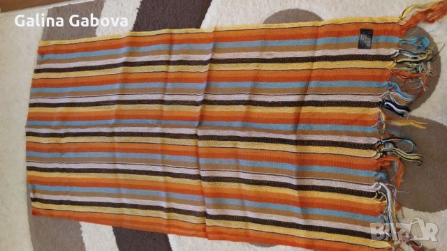 Дамски цветен шал, снимка 2 - Шалове - 27571574