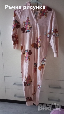 Пижама с качулка на тема кученце Скай 