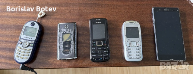 Стари телефони Motorola, Siemens, Sony Xperia, Samsung