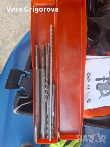 Продавам перфоратор, снимка 2 - Бормашини - 52522122