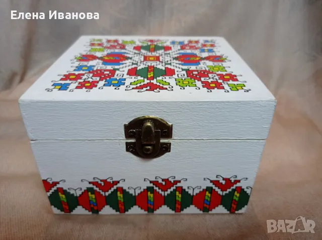 Дървена кутия със шевица, снимка 2 - Подаръци за жени - 48845245