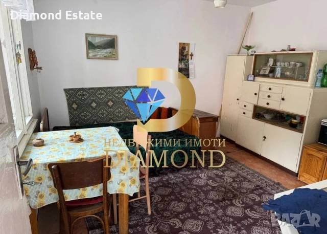 Двуетажна къща в град Симеоновград, снимка 11 - Къщи - 51505521
