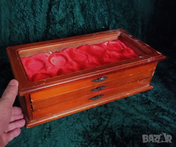 кутия за 30 броя джобни часовници