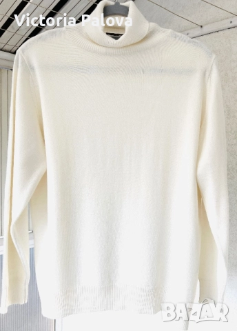 Стилен пуловер FMF  цвят ivory 