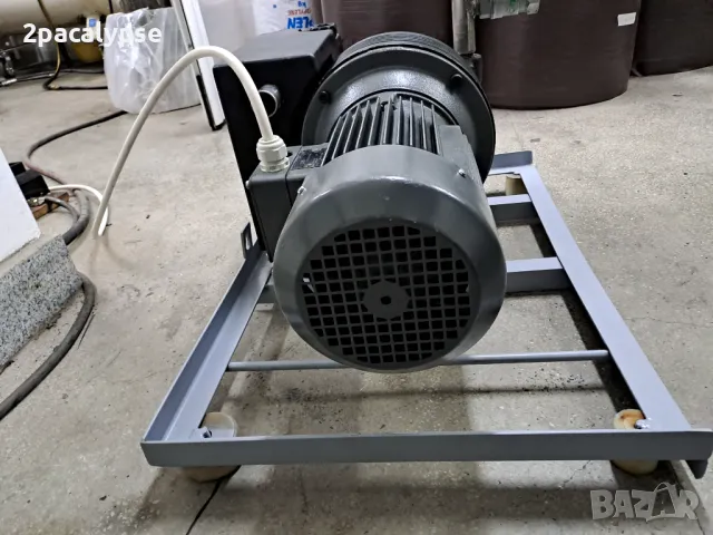 Вакуум помпа Rietschle CLFE 26 V / 25m3/h / 2,2kW, снимка 7 - Други машини и части - 49607821