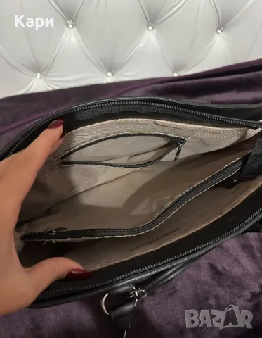 Дамска чанта Guess, снимка 3 - Чанти - 47336441